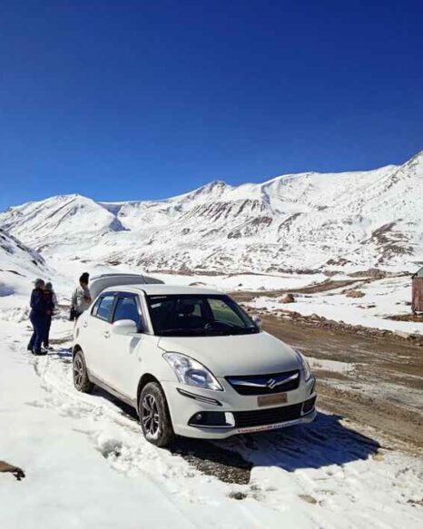 Hourly cab hire in Manali by Travel Master Adventure – verified local drivers and clean cabs